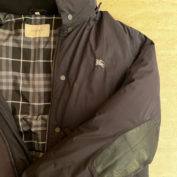 BURBERRY Down Jacket - Picture 3 of 5